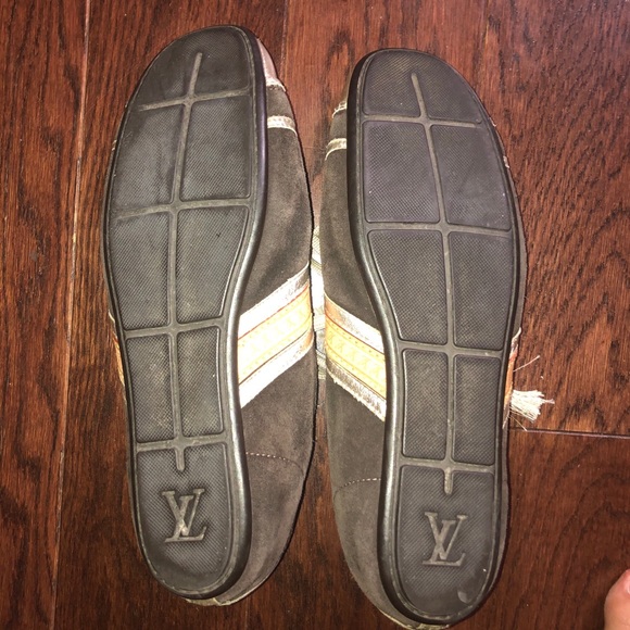 Louis Vuitton Authentic gold and brown sneakers - Picture 8 of 16